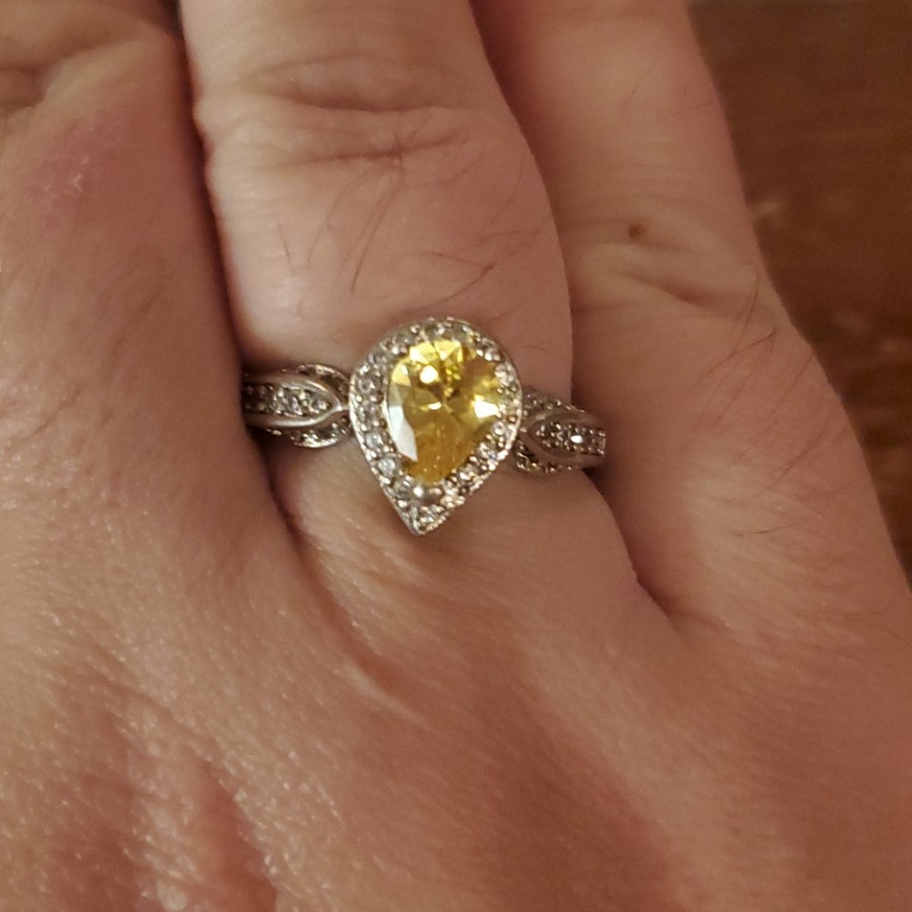 Jewel Scent Ring Size 9